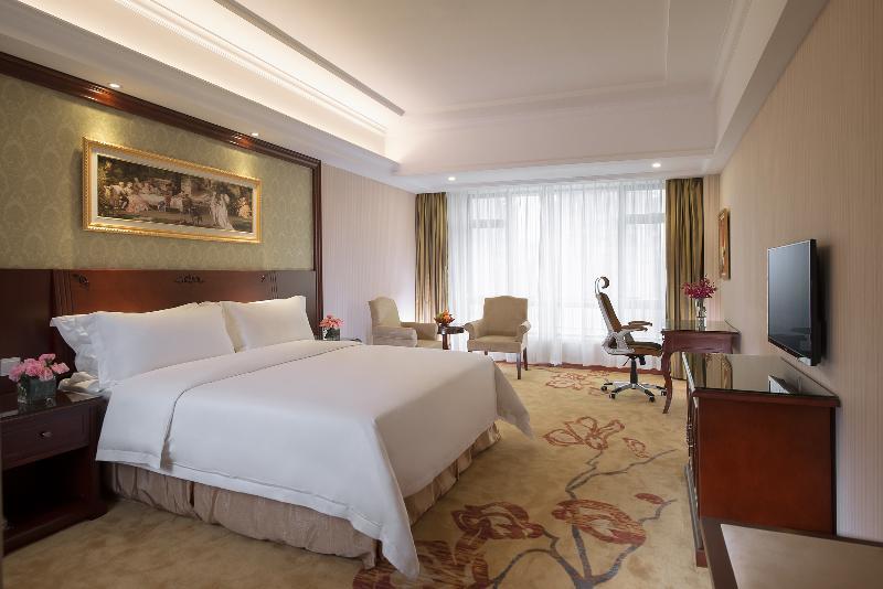 Vienna Hotel Shenzhen Songgang Shajiang Road Extérieur photo